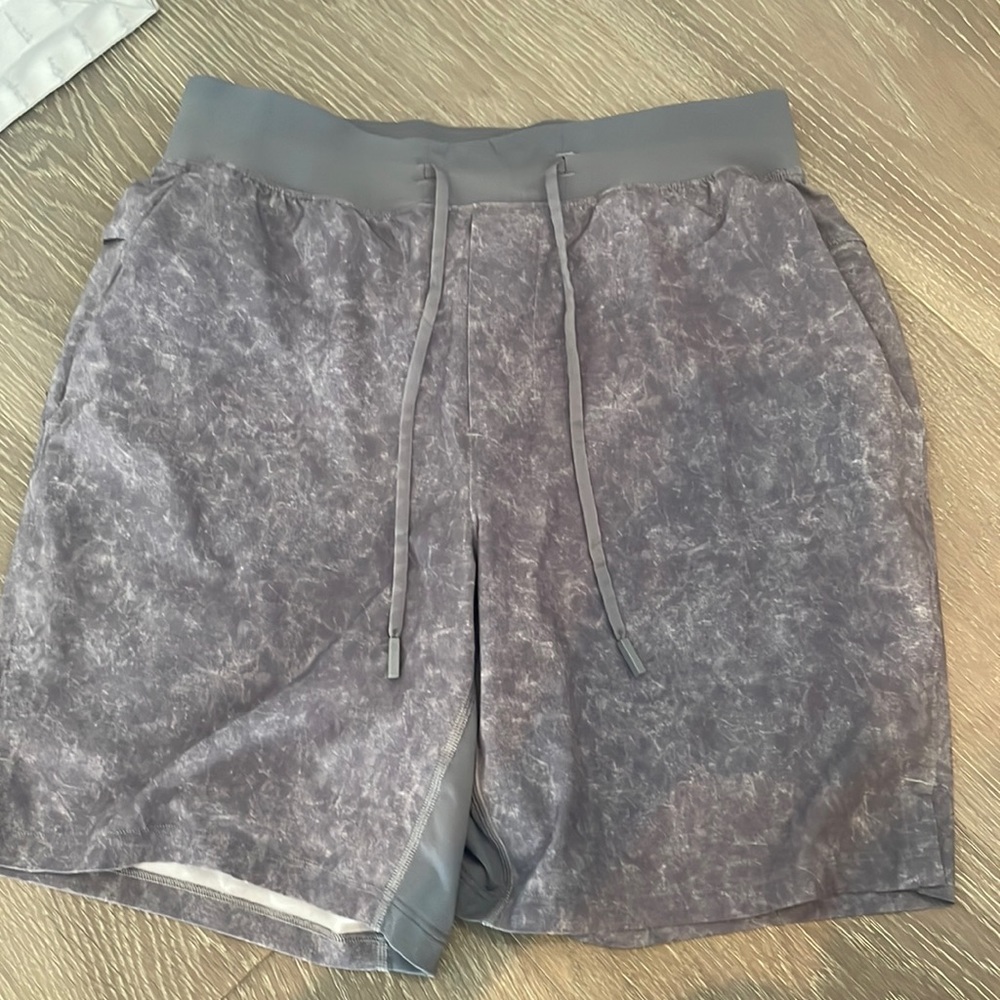 Lululemon men’s shorts